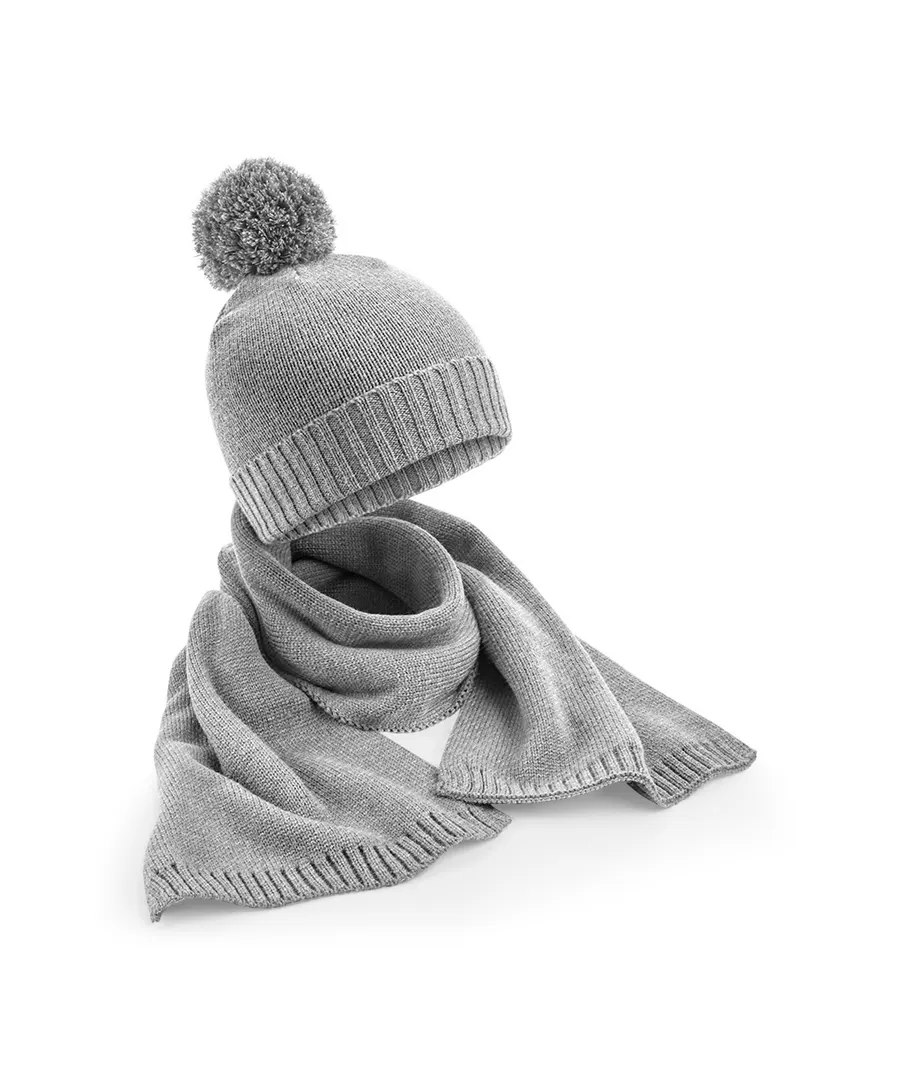 Knitted scarf and beanie gift set – Light Grey Fleck