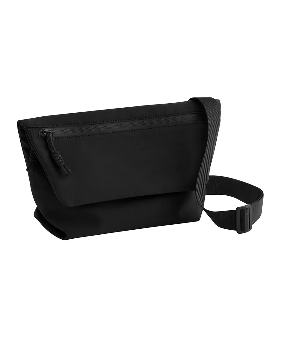 Minimal lifestyle mini messenger – Black