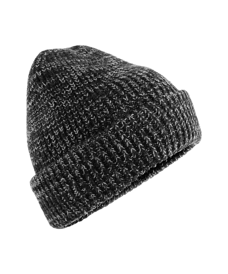 Campfire beanie – Black Speck
